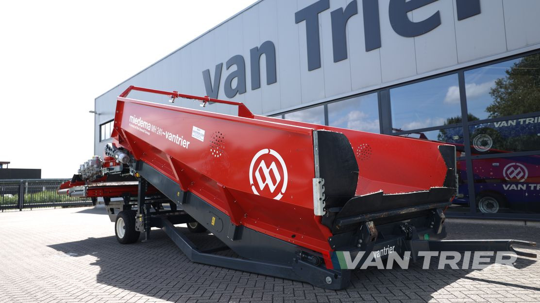 Miedema MH241-DVB Receiving hopper - معدات التخزين: صور 1 Miedema MH241-DVB Receiving hopper - معدات التخزين: صور 1