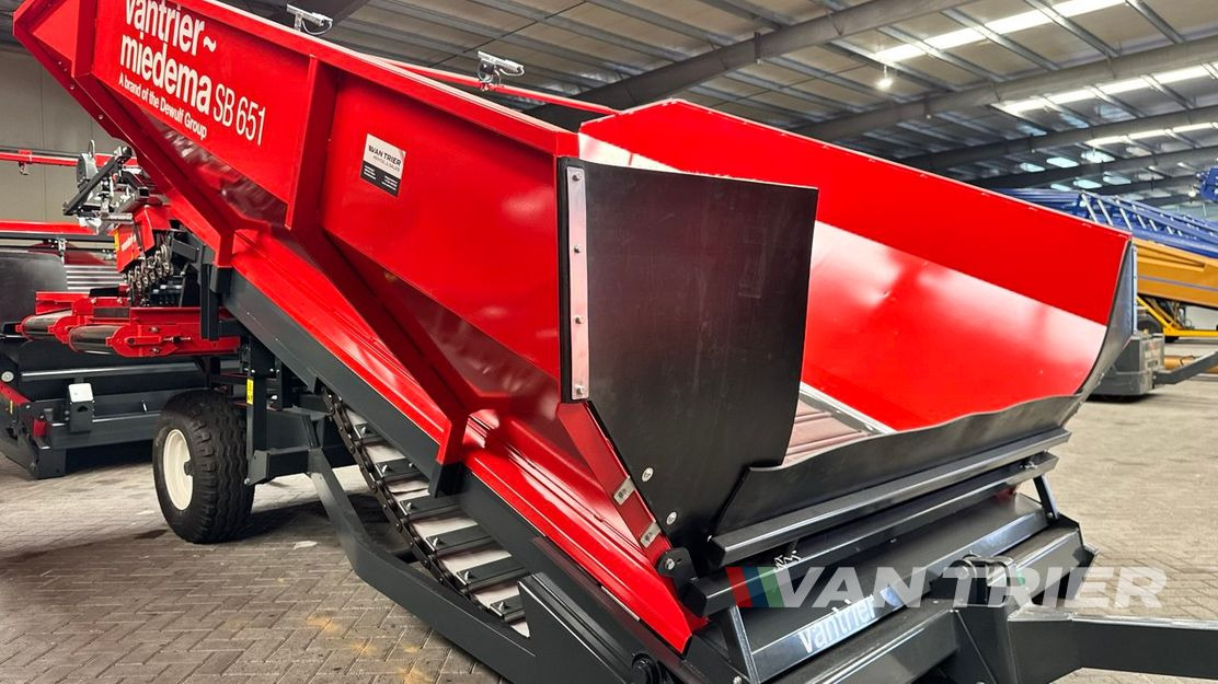 Miedema SB651 Receiving hopper - معدات التخزين: صور 2 Miedema SB651 Receiving hopper - معدات التخزين: صور 2