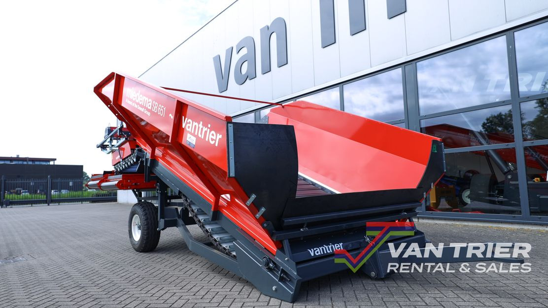 Miedema SB651 Receiving hopper - معدات التخزين: صور 1 Miedema SB651 Receiving hopper - معدات التخزين: صور 1