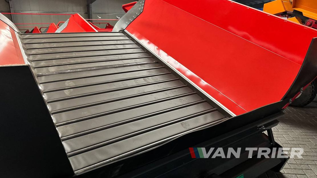 Miedema SB651 Receiving hopper - معدات التخزين: صور 3 Miedema SB651 Receiving hopper - معدات التخزين: صور 3