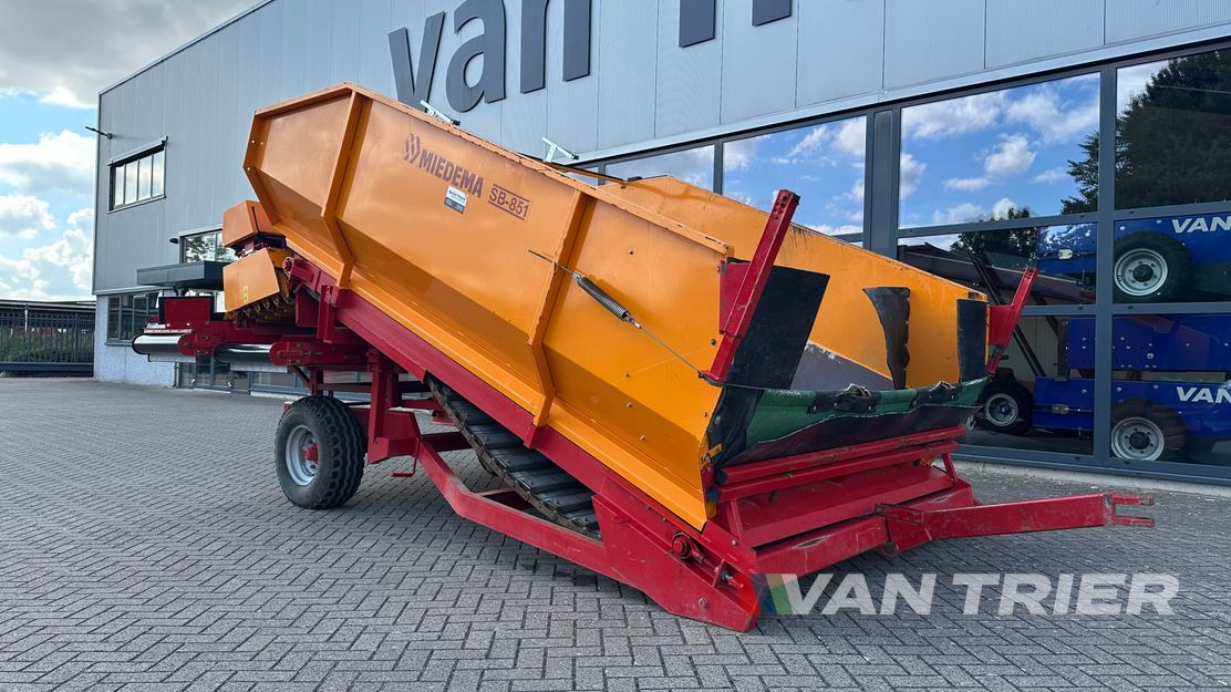 Miedema SB851 Receiving hopper - معدات التخزين: صور 1 Miedema SB851 Receiving hopper - معدات التخزين: صور 1