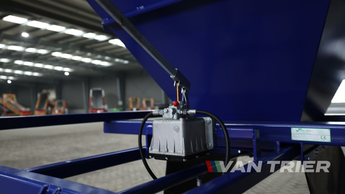 Van Trier TR27-18 Hopper - معدات التخزين: صور 3 Van Trier TR27-18 Hopper - معدات التخزين: صور 3