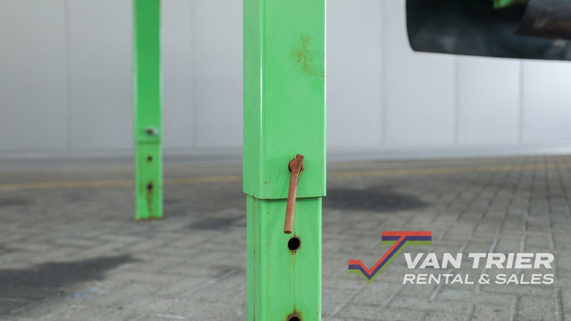 Van Trier TR33-2 Hopper - معدات التخزين: صور 4 Van Trier TR33-2 Hopper - معدات التخزين: صور 4