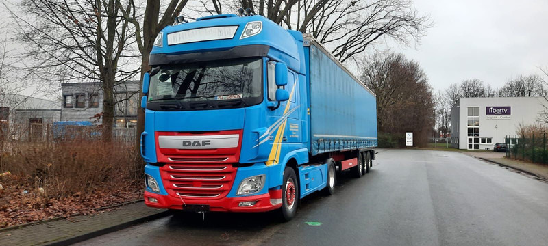 DAF 106-510 Super Spacs G.Haus/Hoch German - شاحنة جرار: صور 1 DAF 106-510 Super Spacs G.Haus/Hoch German - شاحنة جرار: صور 1