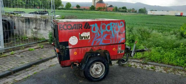 Doosan F 30 - ضاغط الهواء: صور 3 Doosan F 30 - ضاغط الهواء: صور 3