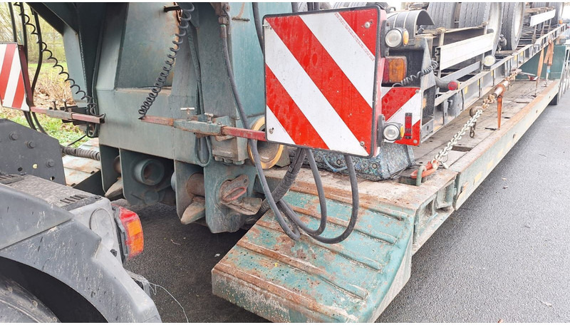 Goldhofer TiefladerSTZ-VH4-50/80 - عربة مسطحة منخفضة نصف مقطورة: صور 5 Goldhofer TiefladerSTZ-VH4-50/80 - عربة مسطحة منخفضة نصف مقطورة: صور 5