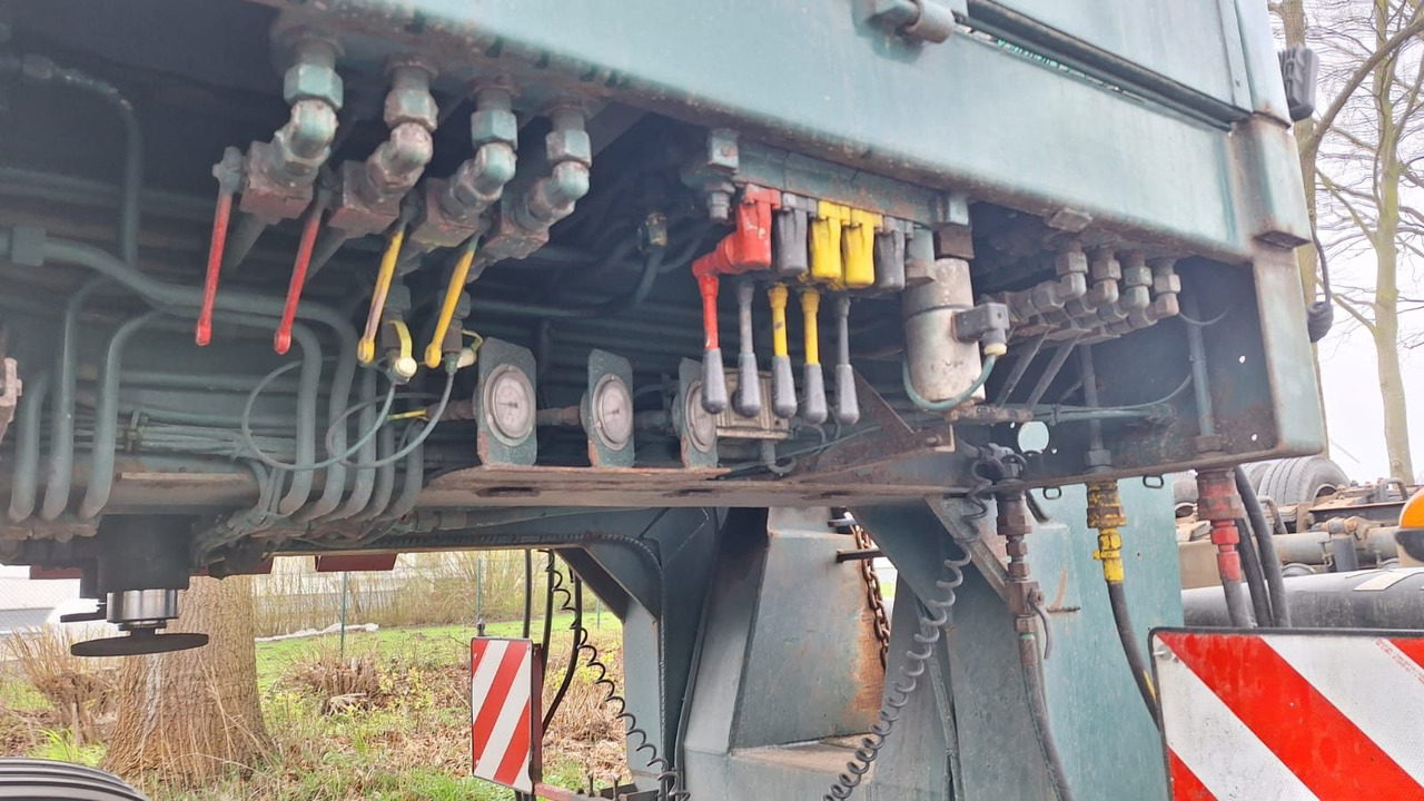 عربة مسطحة منخفضة نصف مقطورة Goldhofer TiefladerSTZ-VH4-50/80: صور 6