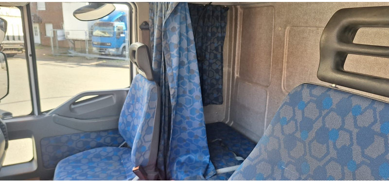تأجير Iveco 120E22 Plane+Sp. G.Haus/Hochdach Klima LBW AHK Iveco 120E22 Plane+Sp. G.Haus/Hochdach Klima LBW AHK: صور 9