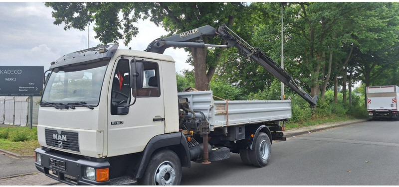 MAN 10.163 Kipper mit Kran+Greifer - قلابات: صور 1 MAN 10.163 Kipper mit Kran+Greifer - قلابات: صور 1