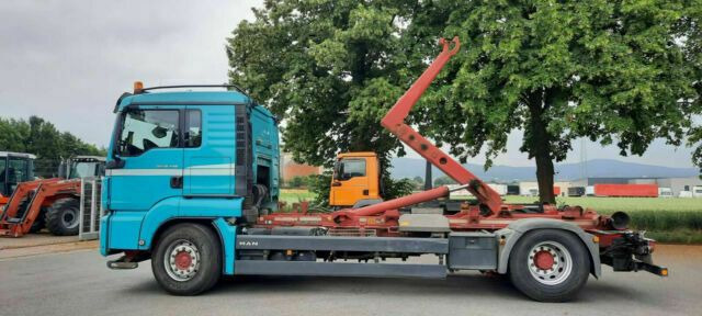 MAN TGS 18.440 Abroller mit Funk +Kran vor. - شاحنة ذات الخطاف, شاحنة كرين: صور 4 MAN TGS 18.440 Abroller mit Funk +Kran vor. - شاحنة ذات الخطاف, شاحنة كرين: صور 4