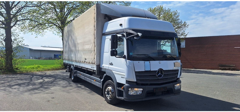 Mercedes-Benz 1224 Atego 3 G.Haus/Hochdach LBW AHK - شاحنة ستارة: صور 2 Mercedes-Benz 1224 Atego 3 G.Haus/Hochdach LBW AHK - شاحنة ستارة: صور 2