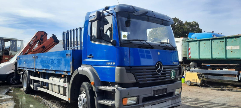 Mercedes-Benz 1828 Pritsche+Glastransport - شاحنات مسطحة, شاحنة كرين: صور 1 Mercedes-Benz 1828 Pritsche+Glastransport - شاحنات مسطحة, شاحنة كرين: صور 1