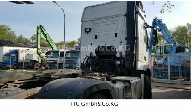 Mercedes-Benz 1840 Actros G.Haus-Hochdach German Truck Vollau - شاحنة جرار: صور 3 Mercedes-Benz 1840 Actros G.Haus-Hochdach German Truck Vollau - شاحنة جرار: صور 3