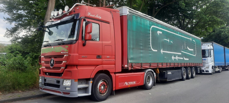 Mercedes-Benz 1841LS MP3 SZM Mega Space Voll/Spoil - شاحنة جرار: صور 1 Mercedes-Benz 1841LS MP3 SZM Mega Space Voll/Spoil - شاحنة جرار: صور 1