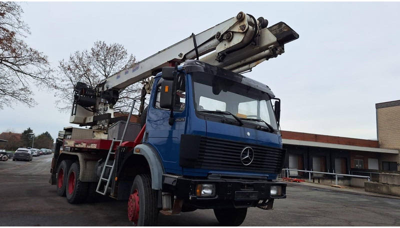 Mercedes-Benz 2629 AK Motorwagen mit Kran 6x6 - شاحنة كرين: صور 1 Mercedes-Benz 2629 AK Motorwagen mit Kran 6x6 - شاحنة كرين: صور 1