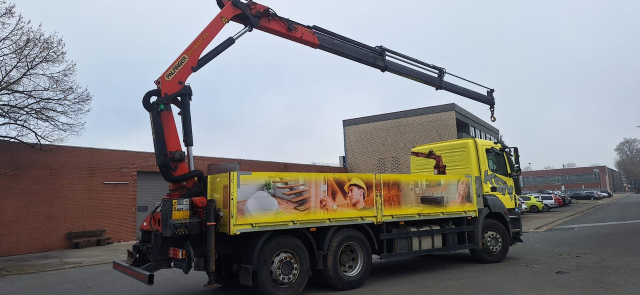 Mercedes-Benz 2636 Axor 3-Achser 6x2 mit Kran PK14002+Funk - شاحنات مسطحة, شاحنة كرين: صور 3 Mercedes-Benz 2636 Axor 3-Achser 6x2 mit Kran PK14002+Funk - شاحنات مسطحة, شاحنة كرين: صور 3