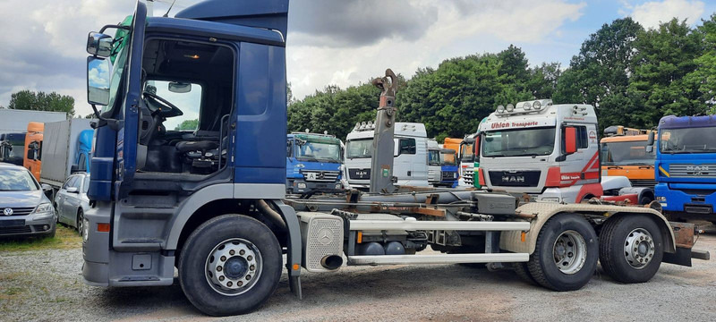 Mercedes-Benz 2641K 6x2 Abroller M-Haus Klima - شاحنة ذات الخطاف: صور 3 Mercedes-Benz 2641K 6x2 Abroller M-Haus Klima - شاحنة ذات الخطاف: صور 3
