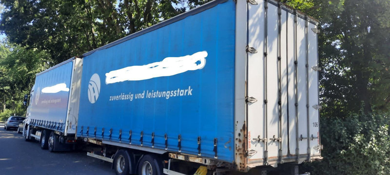 Mercedes-Benz 2642 Jumbozug Mit Hänger - شاحنة ستارة: صور 3 Mercedes-Benz 2642 Jumbozug Mit Hänger - شاحنة ستارة: صور 3