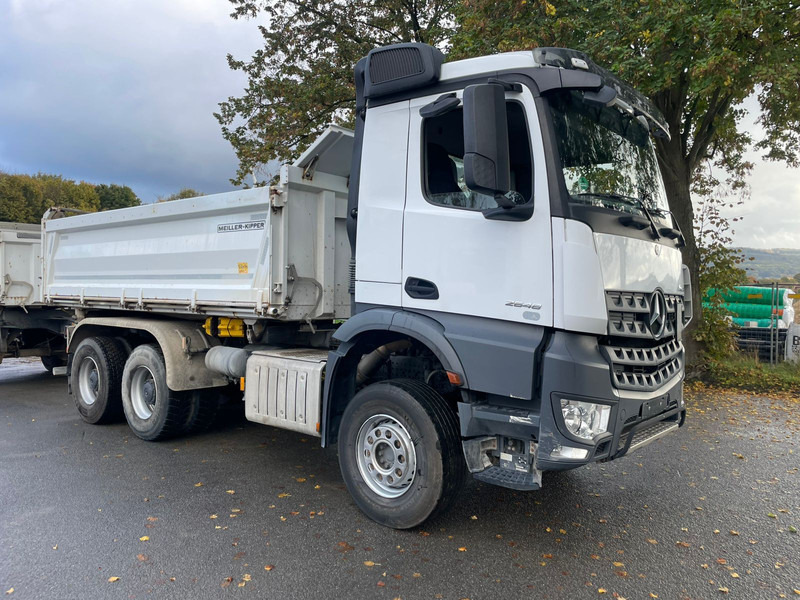 Mercedes-Benz 2648 3348 - قلابات: صور 1 Mercedes-Benz 2648 3348 - قلابات: صور 1