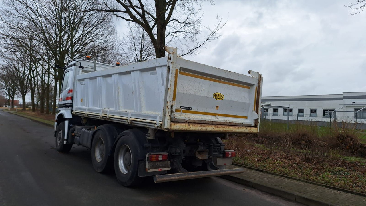 Mercedes-Benz 2651 3351K 6x6 HD Arocs 5 Nur Aufbau - قلابات: صور 1 Mercedes-Benz 2651 3351K 6x6 HD Arocs 5 Nur Aufbau - قلابات: صور 1