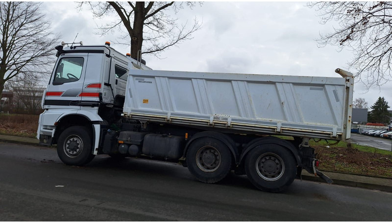 Mercedes-Benz 2651 3351K 6x6 HD Arocs 5 Nur Aufbau - قلابات: صور 4 Mercedes-Benz 2651 3351K 6x6 HD Arocs 5 Nur Aufbau - قلابات: صور 4