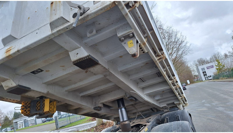 Mercedes-Benz 2651 3351K 6x6 HD Arocs 5 Nur Aufbau - قلابات: صور 2 Mercedes-Benz 2651 3351K 6x6 HD Arocs 5 Nur Aufbau - قلابات: صور 2