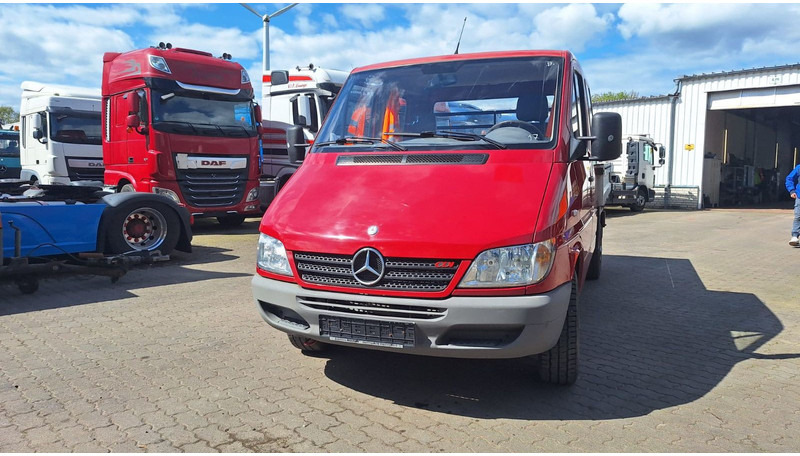 Mercedes-Benz 300-serie 313 Pritsche Doppelkabine - الشاحنات الصغيرة المسطحة, الشاحنات الصغيرة كابينة مزدوجة: صور 3 Mercedes-Benz 300-serie 313 Pritsche Doppelkabine - الشاحنات الصغيرة المسطحة, الشاحنات الصغيرة كابينة مزدوجة: صور 3