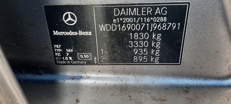 Mercedes-Benz A-Klasse 180 A 180 CDI AVANTGARDE - هاتشباك: صور 4 Mercedes-Benz A-Klasse 180 A 180 CDI AVANTGARDE - هاتشباك: صور 4
