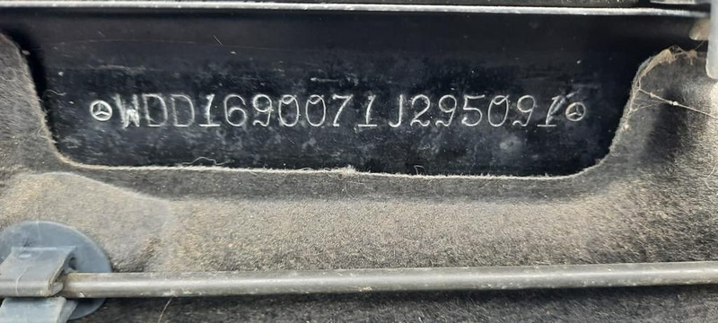 Mercedes-Benz A-Klasse 180 CDI AVANTGARDE - سيارة: صور 5 Mercedes-Benz A-Klasse 180 CDI AVANTGARDE - سيارة: صور 5