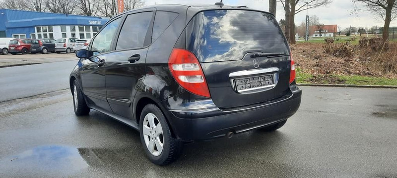 Mercedes-Benz A-Klasse 180 CDI AVANTGARDE - هاتشباك: صور 4 Mercedes-Benz A-Klasse 180 CDI AVANTGARDE - هاتشباك: صور 4