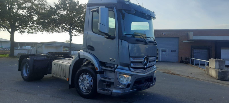 Mercedes-Benz Actros 1832LS E6 - شاحنة جرار: صور 3 Mercedes-Benz Actros 1832LS E6 - شاحنة جرار: صور 3
