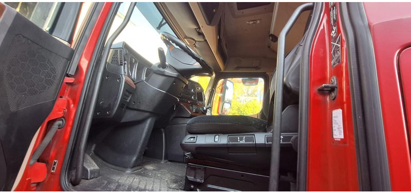 Mercedes-Benz Actros 4 2-Achser 1842 4x2 SZM Big Hause - شاحنة جرار: صور 4 Mercedes-Benz Actros 4 2-Achser 1842 4x2 SZM Big Hause - شاحنة جرار: صور 4