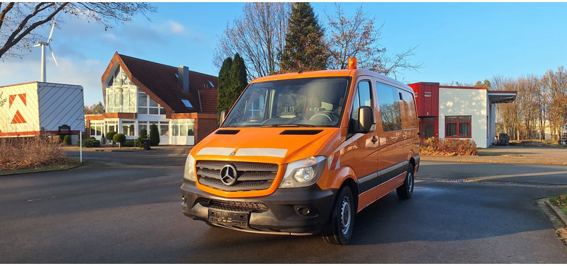 Mercedes-Benz Sprinter 313 CDI Klima Standheizung 6-Sitzer - صغيرة, ميكروباص: صور 1 Mercedes-Benz Sprinter 313 CDI Klima Standheizung 6-Sitzer - صغيرة, ميكروباص: صور 1