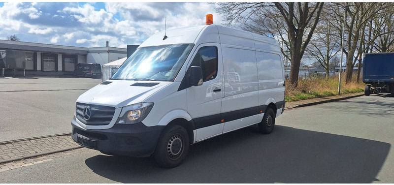 Mercedes-Benz Sprinter II Kasten 216CDI Lang/Hoch - فان المدمجة: صور 3 Mercedes-Benz Sprinter II Kasten 216CDI Lang/Hoch - فان المدمجة: صور 3