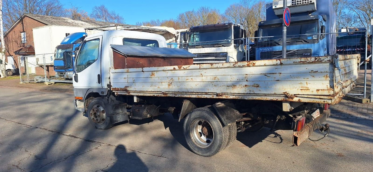 Mitsubishi Canter Kipper - قلاب صغير: صور 4 Mitsubishi Canter Kipper - قلاب صغير: صور 4