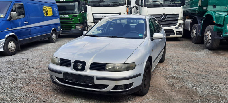SEAT Toledo Signo 1,8 20V Autom - سيارة: صور 2 SEAT Toledo Signo 1,8 20V Autom - سيارة: صور 2
