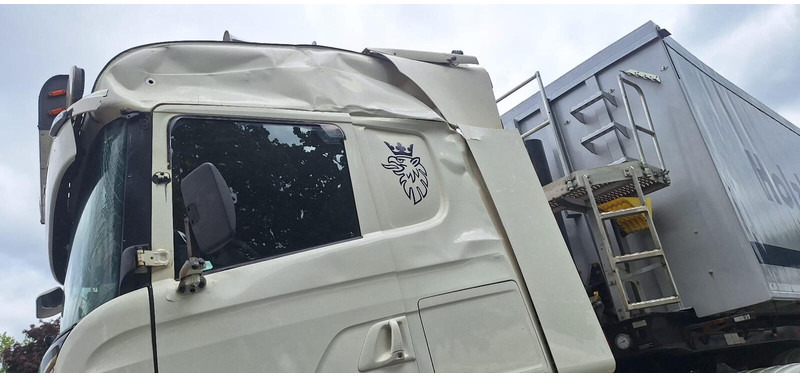 Scania R520 - شاحنة جرار: صور 4 Scania R520 - شاحنة جرار: صور 4