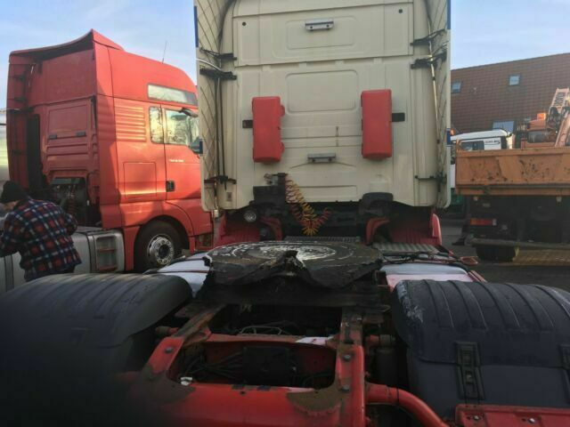 Scania SZM 124-470 Topliner German Truck - شاحنة جرار: صور 4 Scania SZM 124-470 Topliner German Truck - شاحنة جرار: صور 4