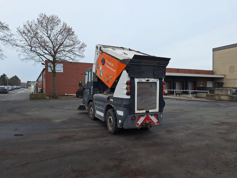 Schmidt Kehrmaschine K449 - سياره كنس شوارع: صور 2 Schmidt Kehrmaschine K449 - سياره كنس شوارع: صور 2