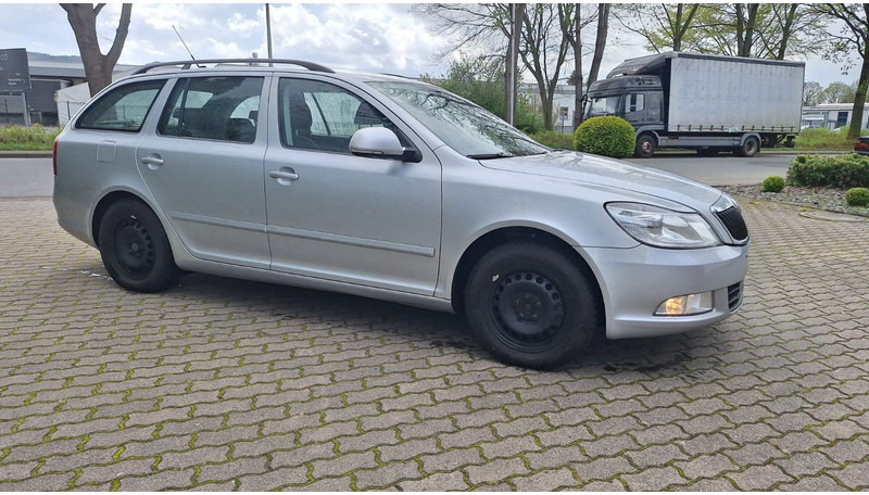 Škoda Octavia - سيارة ستيشن: صور 5 Škoda Octavia - سيارة ستيشن: صور 5