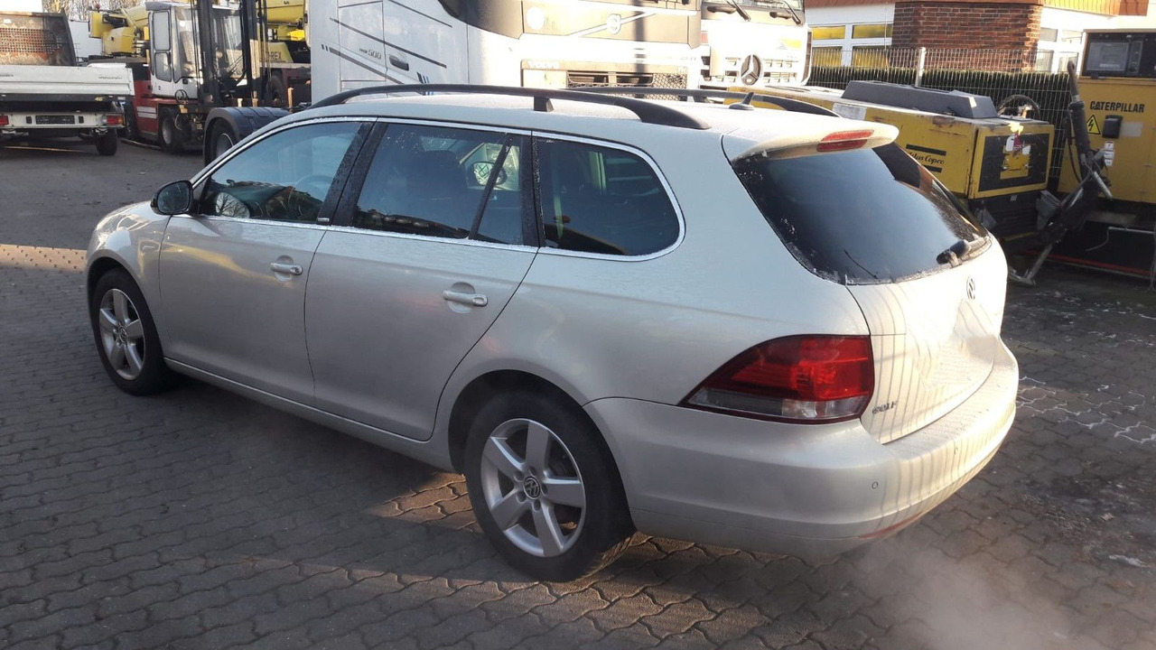 Volkswagen Golf VI Variant Style - سيارة: صور 4 Volkswagen Golf VI Variant Style - سيارة: صور 4