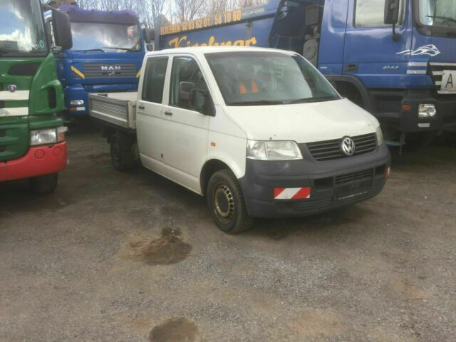 Volkswagen Transporter Pritsche Doka - الشاحنات الصغيرة المسطحة: صور 1 Volkswagen Transporter Pritsche Doka - الشاحنات الصغيرة المسطحة: صور 1