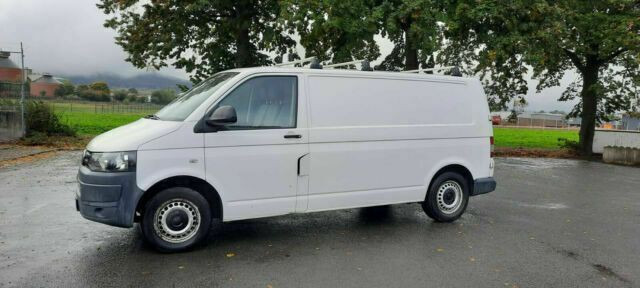 Volkswagen Transporter TDI Kastenwagen Lang - فان المدمجة: صور 3 Volkswagen Transporter TDI Kastenwagen Lang - فان المدمجة: صور 3