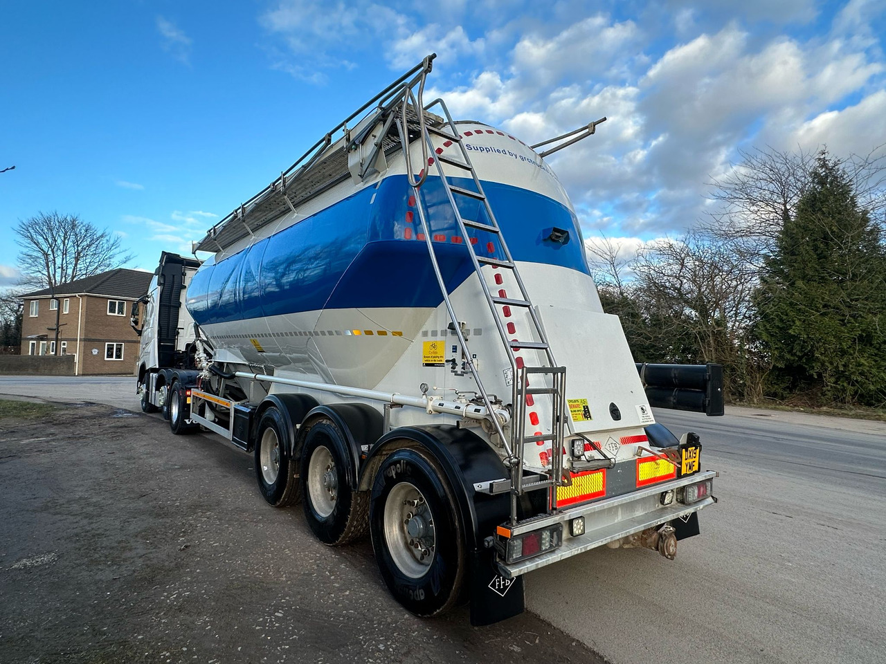 2013 Feldbinder Powder Tanker - بلكر: صور 4 2013 Feldbinder Powder Tanker - بلكر: صور 4