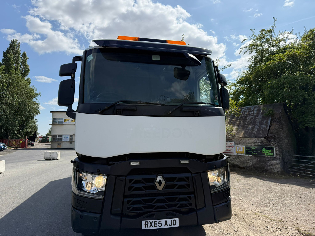 2015 Renault C380 Tipper Truck - قلابات: صور 5 2015 Renault C380 Tipper Truck - قلابات: صور 5