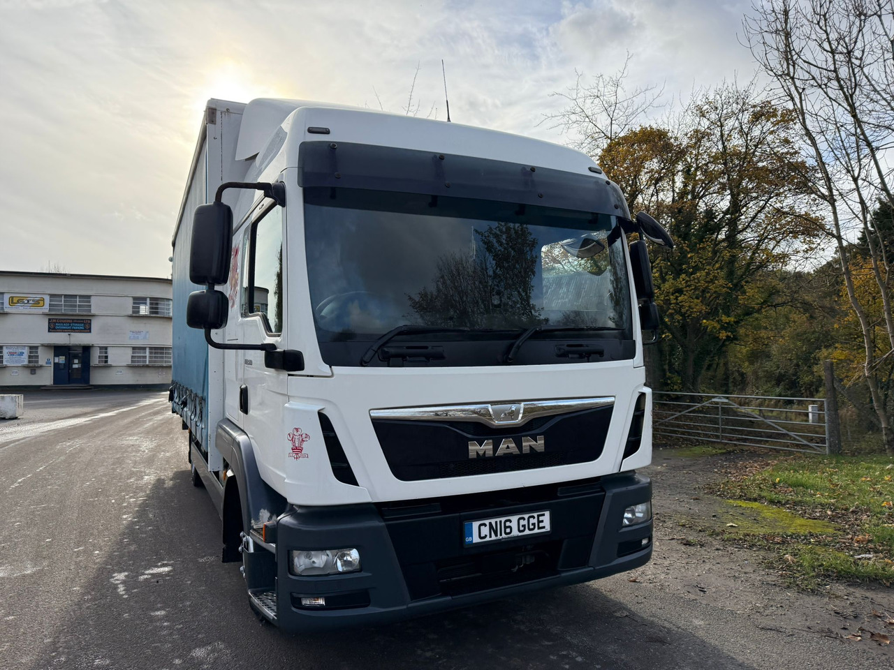 2016 MAN TGL Curtainside Truck - شاحنة ستارة: صور 3 2016 MAN TGL Curtainside Truck - شاحنة ستارة: صور 3