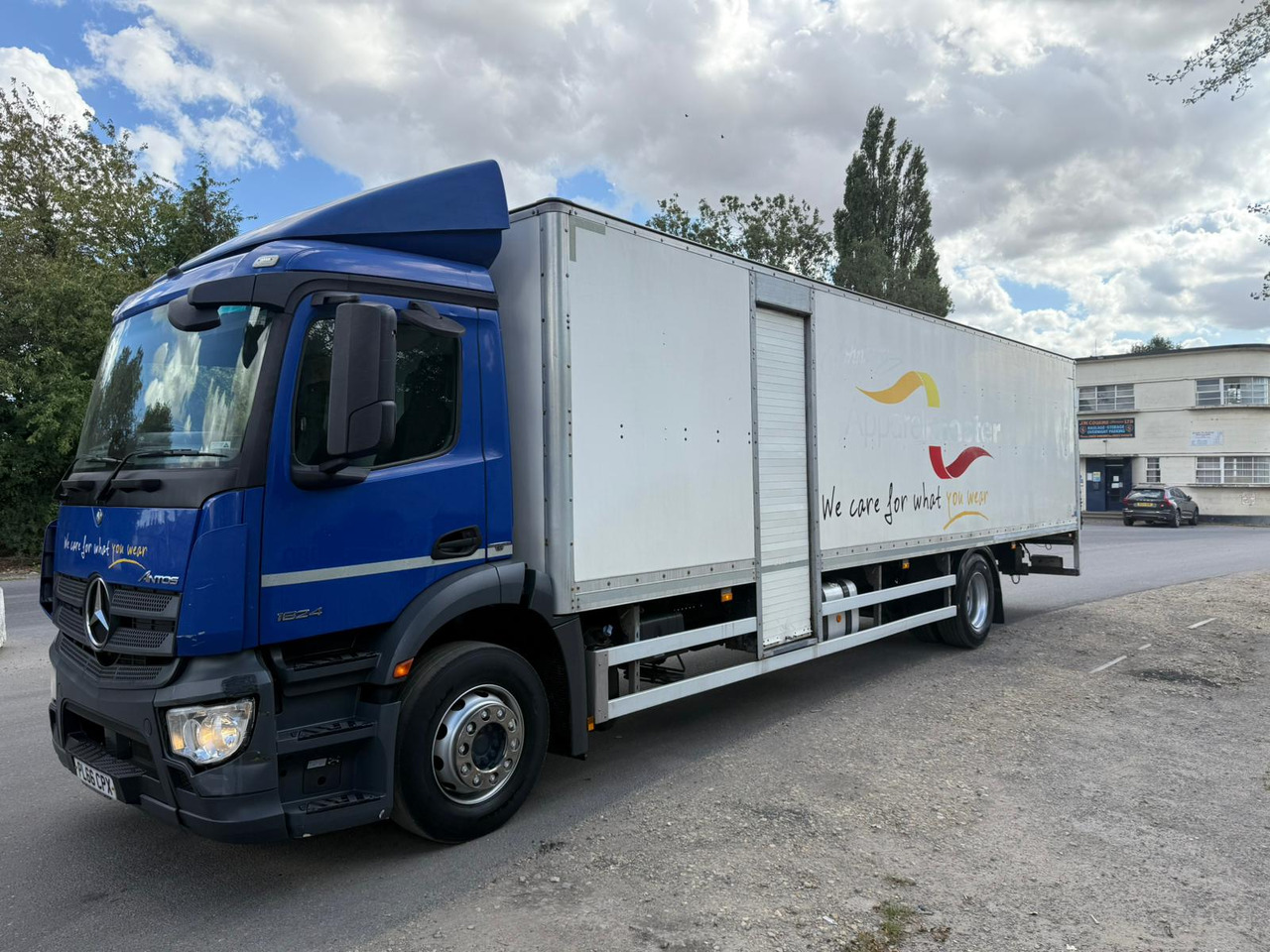 بصندوق مغلق شاحنة 2016 Mercedes Antos 1824 Rigid Truck: صور 7