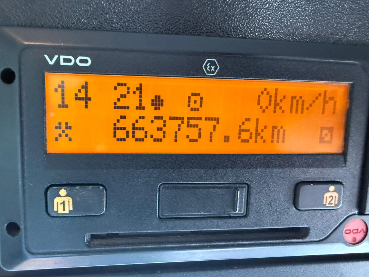 بصندوق مغلق شاحنة 2016 Mercedes Antos 1824 Rigid Truck: صور 25