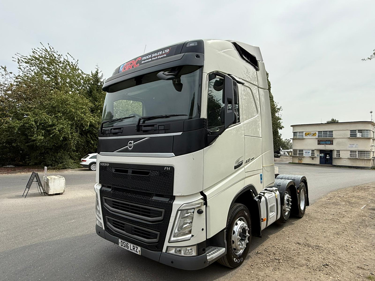 2016 Volvo FH 460 Tractor Unit - شاحنة جرار: صور 2 2016 Volvo FH 460 Tractor Unit - شاحنة جرار: صور 2