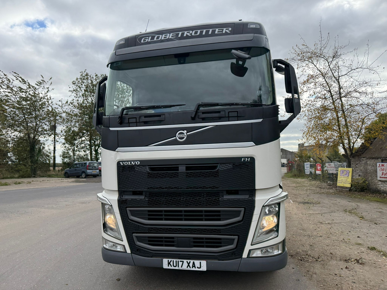 2017 Volvo FH 460 Tractor Unit - شاحنة جرار: صور 4 2017 Volvo FH 460 Tractor Unit - شاحنة جرار: صور 4